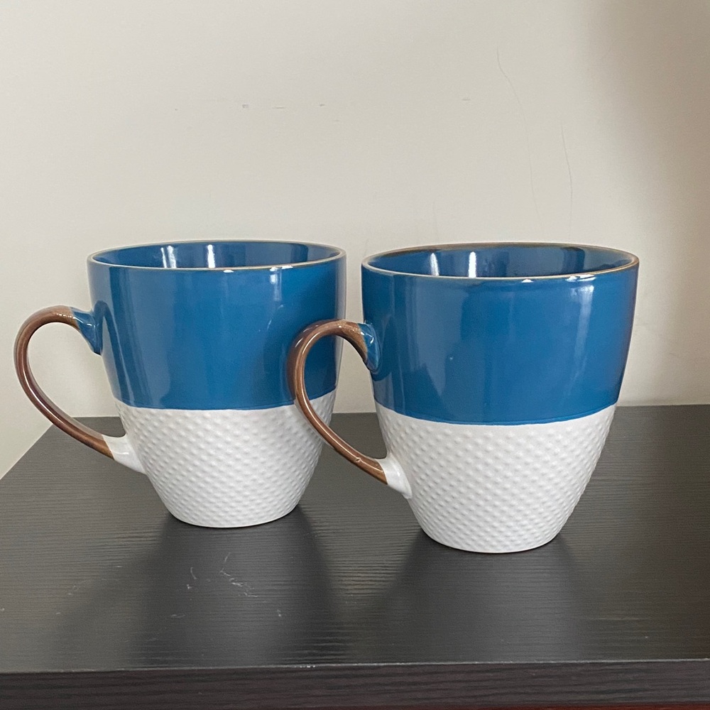 Blue and White Ceramic Mugs with Brown Handles